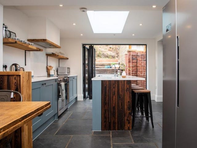 dog friendly cottages uk