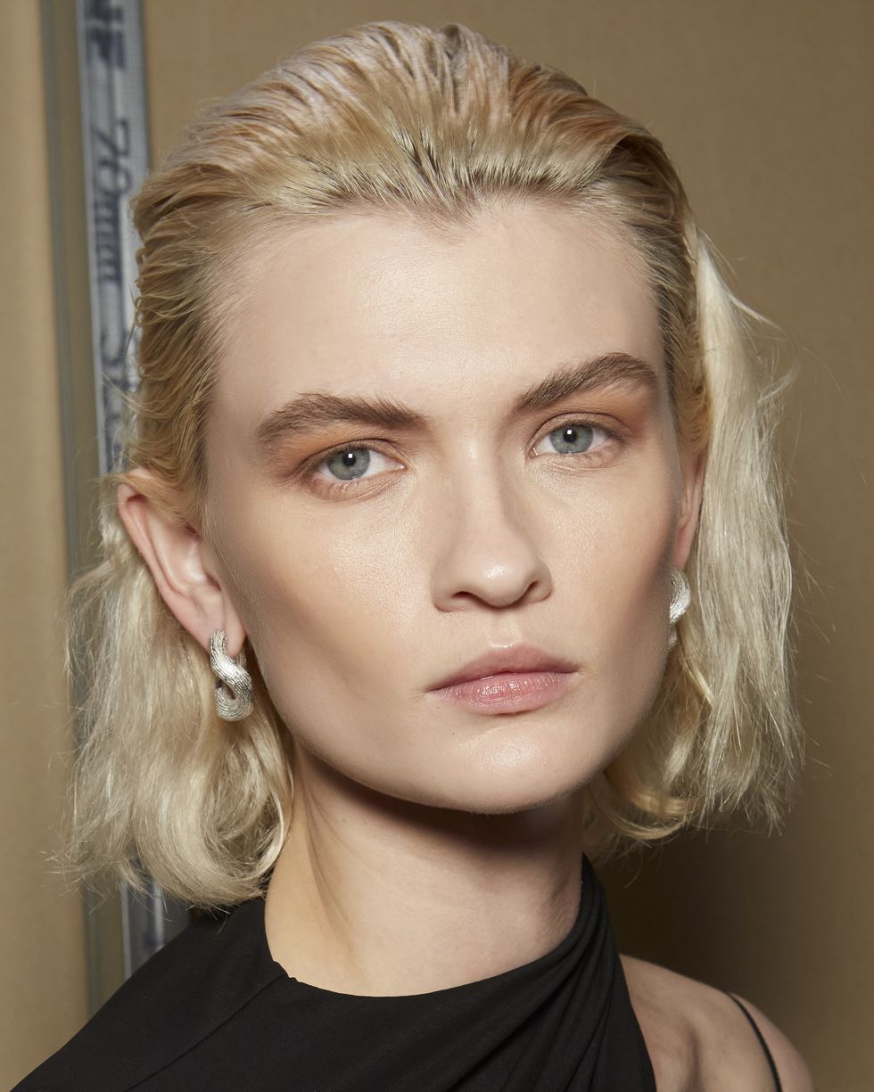 Football Fever Is The Gloriously Practical Hair Trend Taking Over AW22