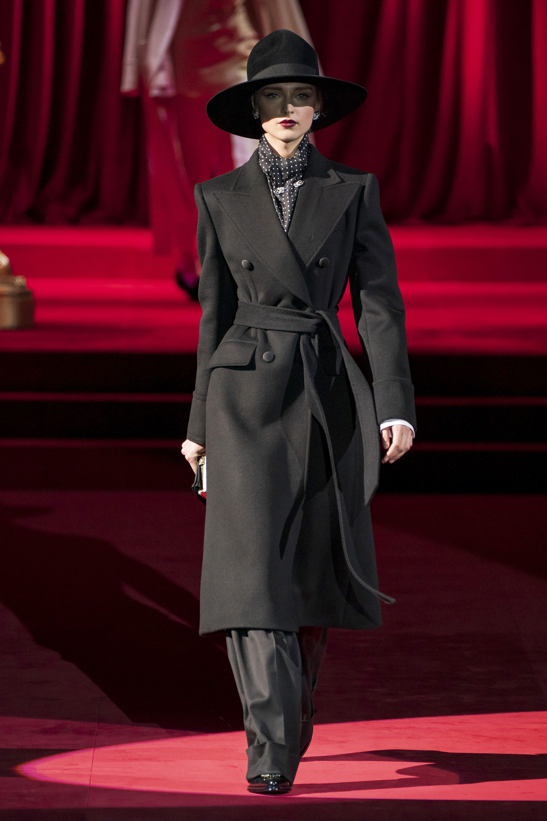ドルチェ＆ガッバーナ  Dolce＆Gabbana Fashion 大型写真集 ドルチェ＆ガッバーナ（DOLCE&GABBANA）｜2019秋冬NY、ロンドン
