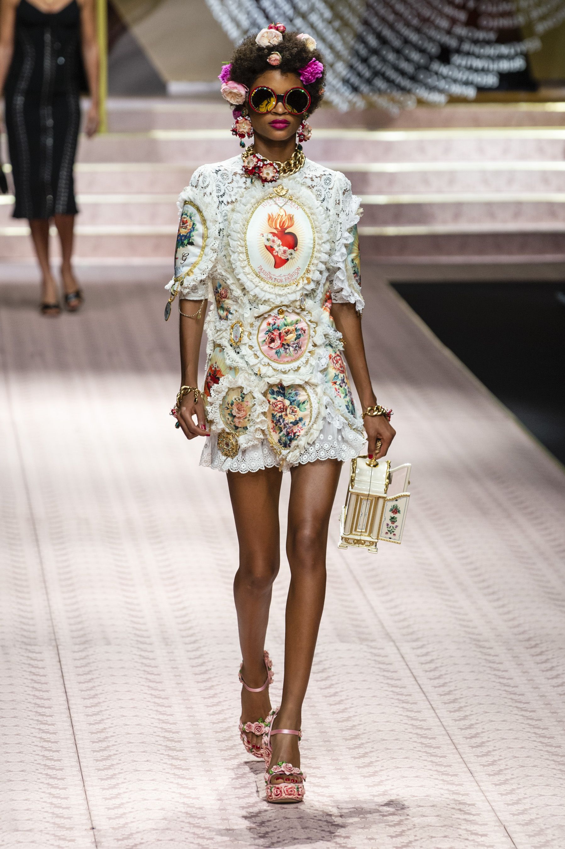 DOLCE&GABBANA - 美品 DOLCE&GABBANAドルチェ＆ガッバーナ