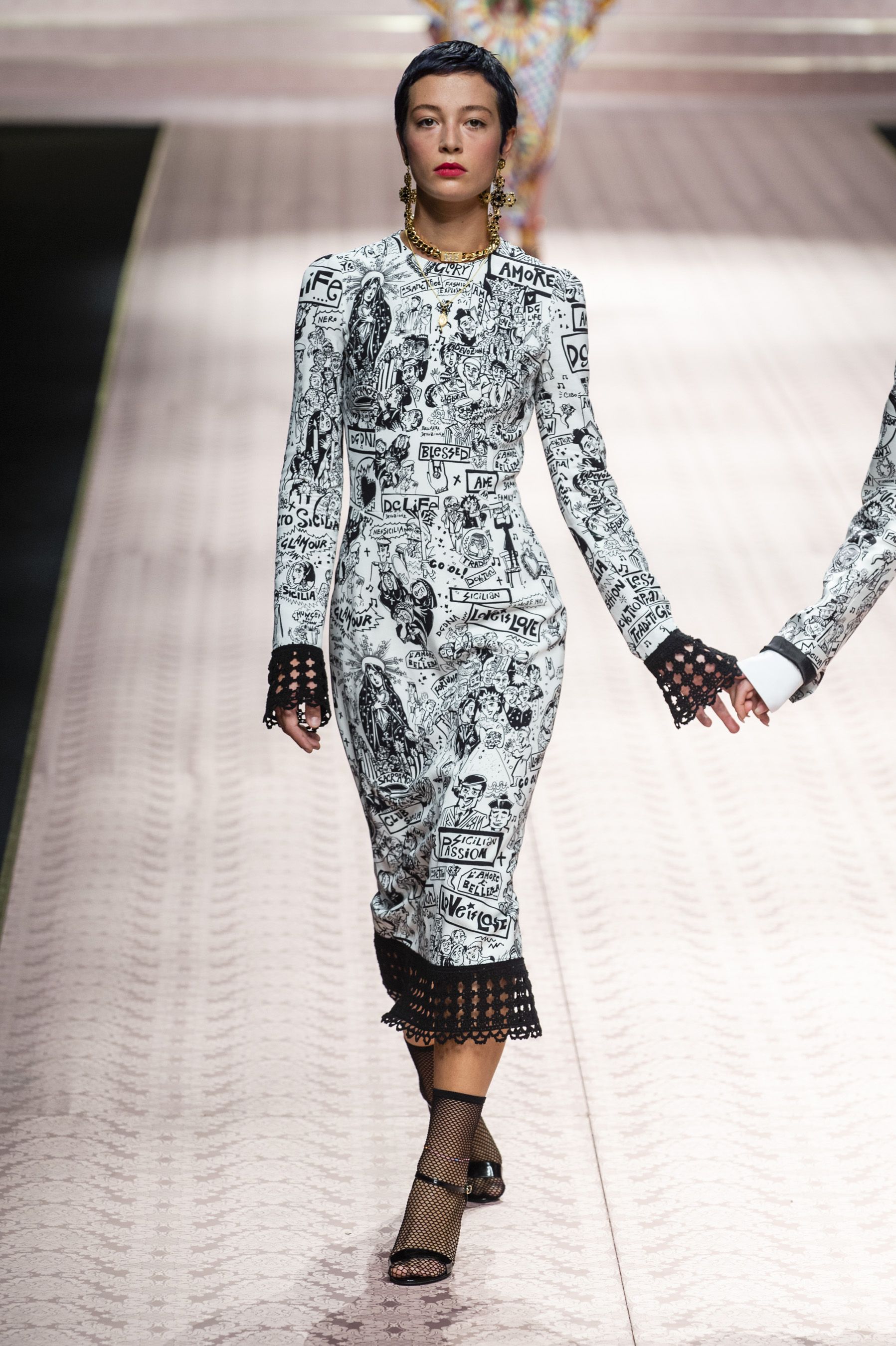 DOLCE & GABBANA(ドルチェ&ガッバーナ)|2019春夏NY DOLCE & GABBANA(ドルチェ&ガッバーナ)|2019春夏NY
