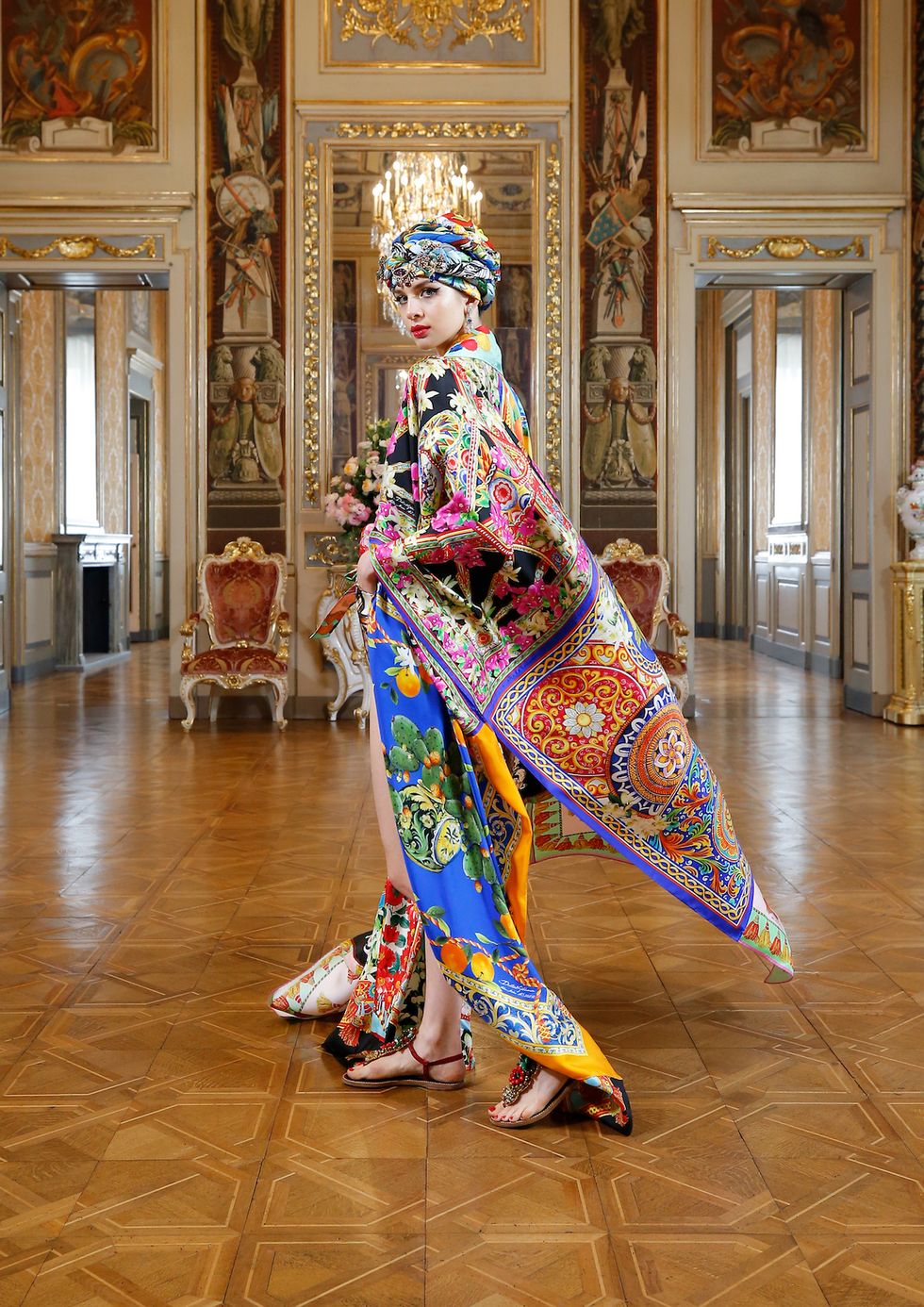 Uartig evne pianist Dolce & Gabbana Unveils a Virtual Alta Moda Spectacular