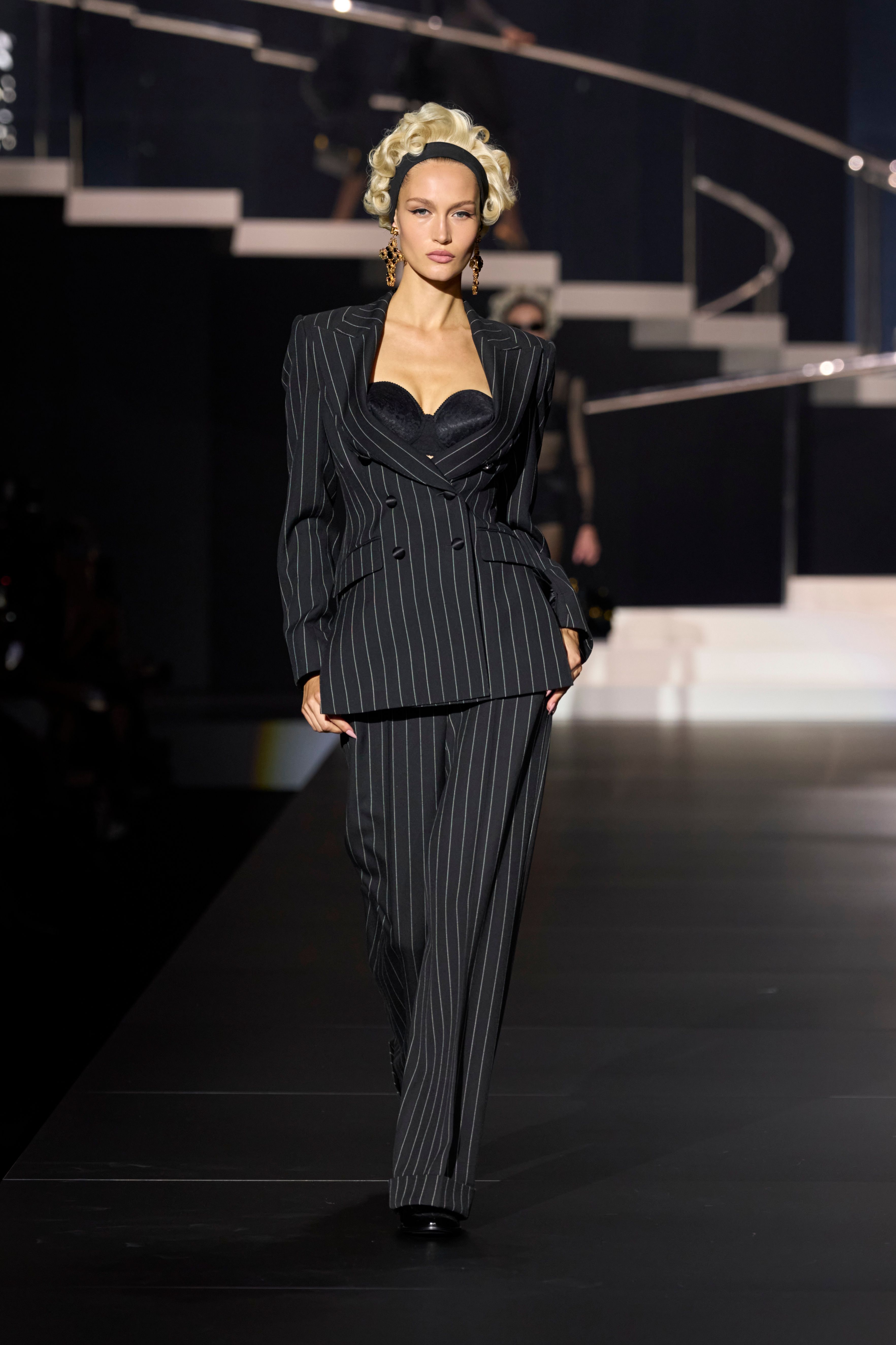 ランウェイモデルコレクションDOLCE&GABBANA豪華リアルムートン Dolce&Gabbana -Women's- 2025年春夏コレクション | ミラノ