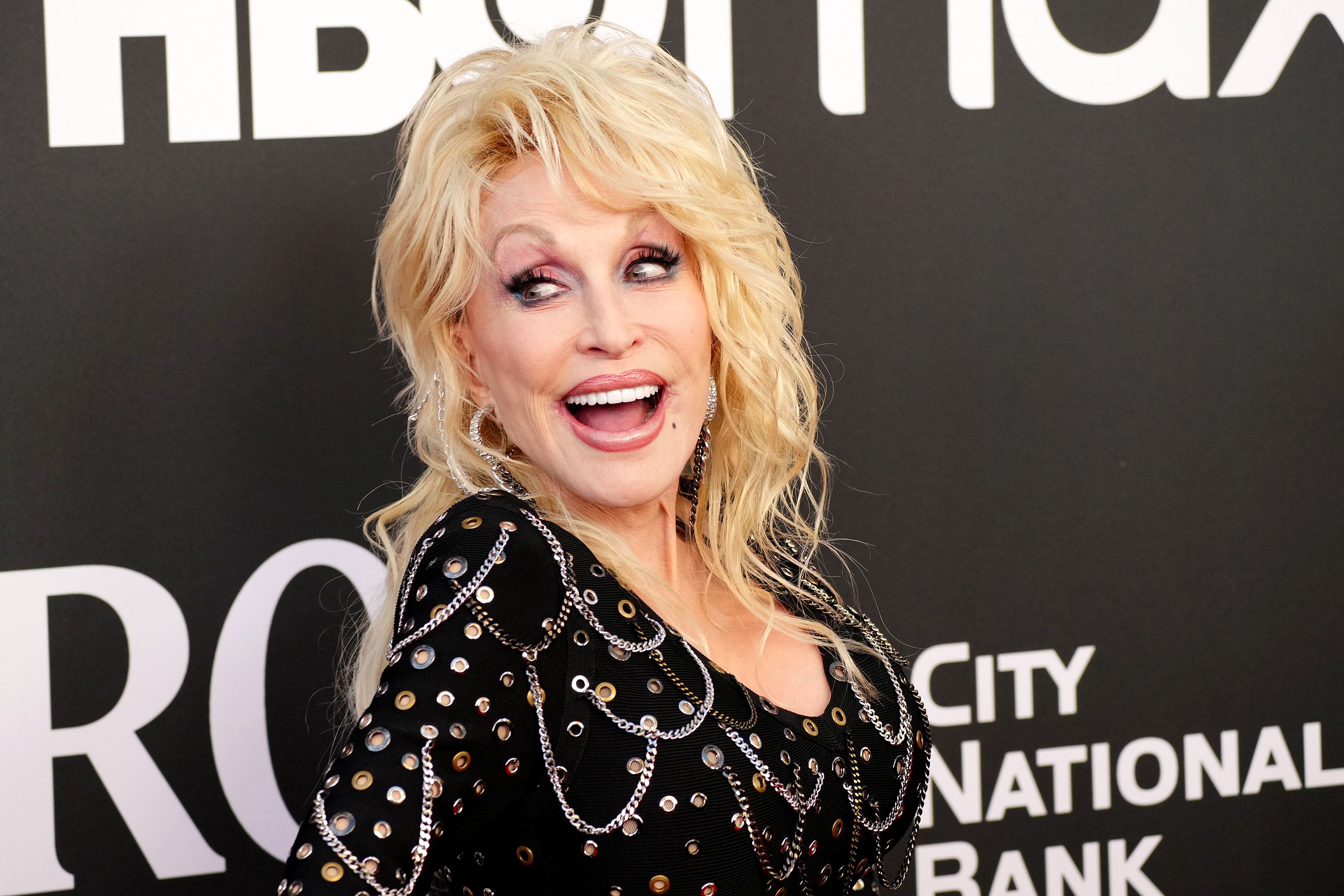 Dolly Parton Turns 77 With Cheeky Take on Aging picture