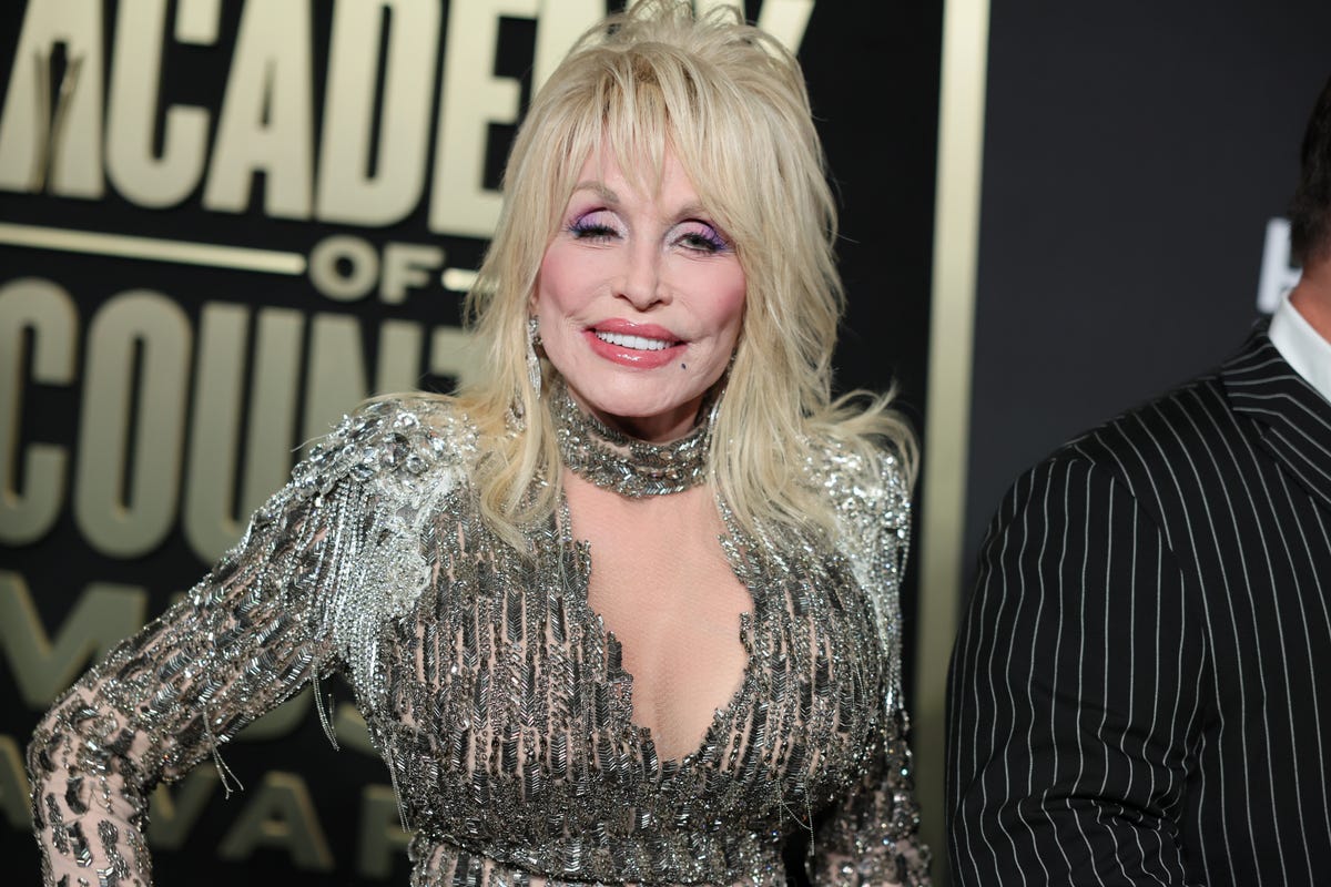 Dolly Parton, 77, Wears Fishnets and Leather Bodysuit, Debuting New Look