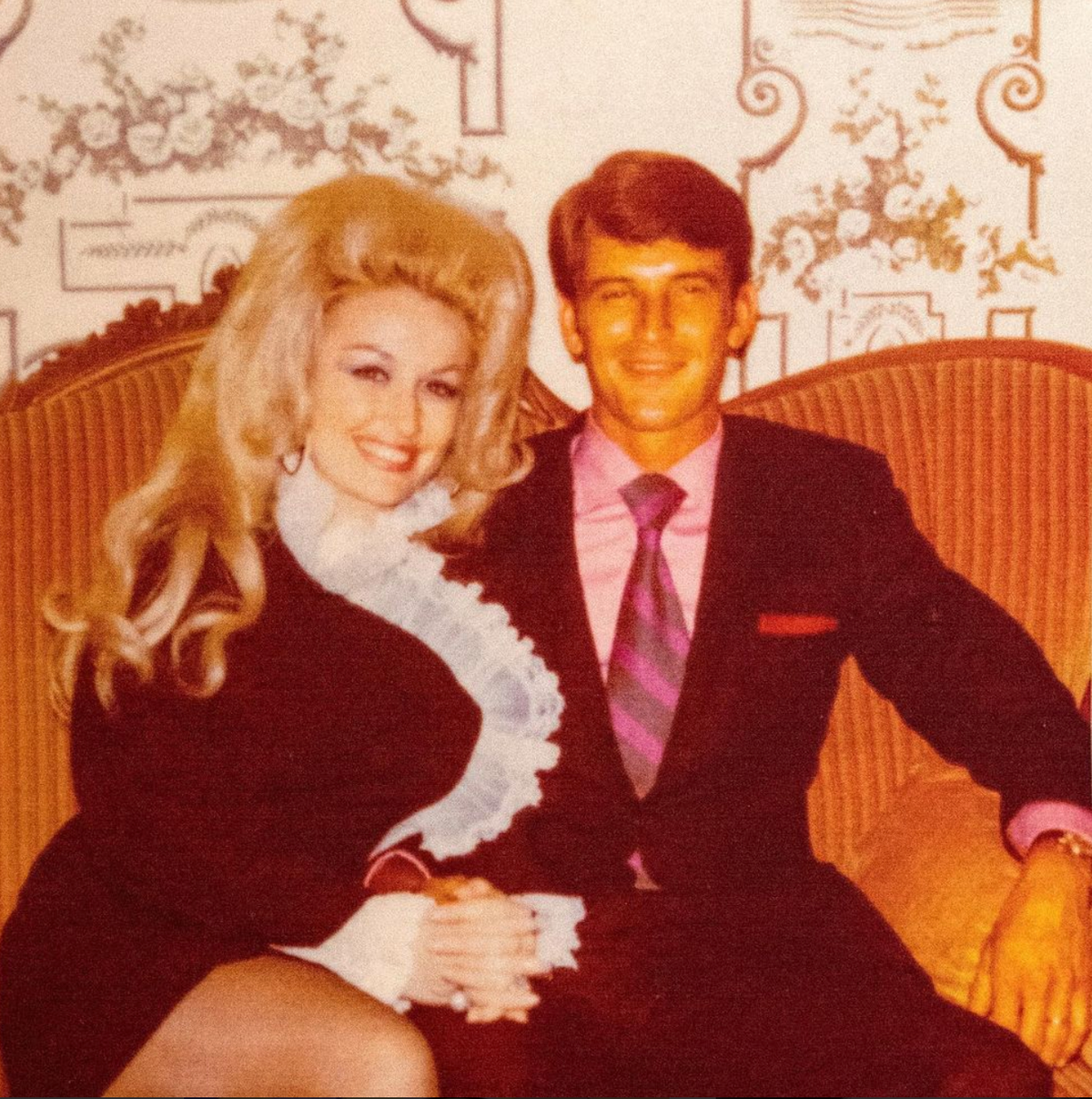 Dolly Parton Reveals a Rare Thanksgiving Throwback Photo With Husband Carl  Dean