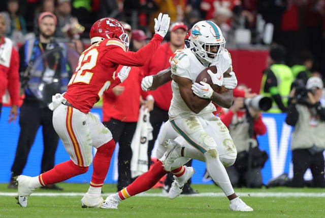 How to Watch and Stream the Kansas City Chiefs vs. Miami Dolphins