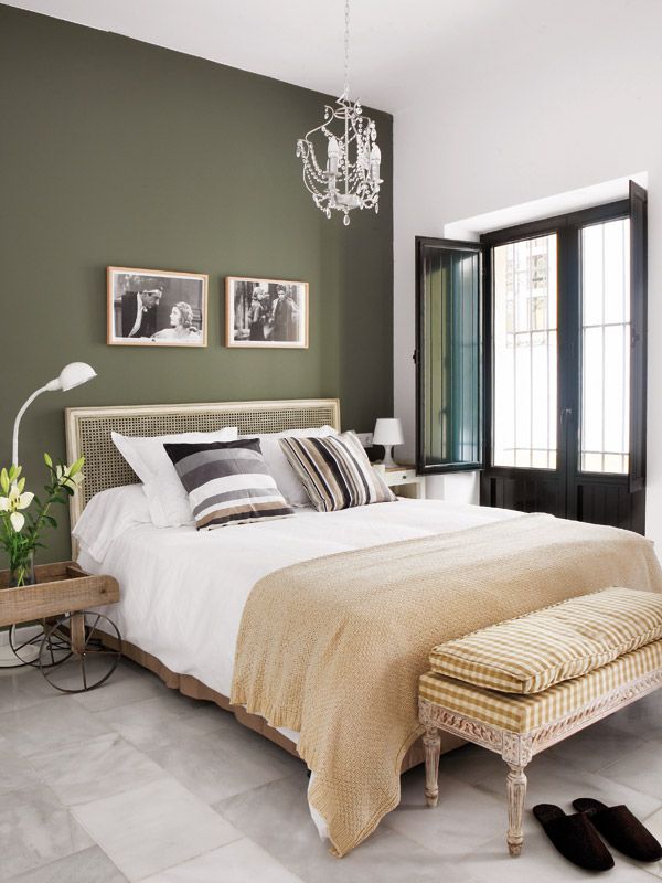 Bed, Floor, Room, Interior design, Wood, Green, Bedding, Property, Wall, Textile, 
