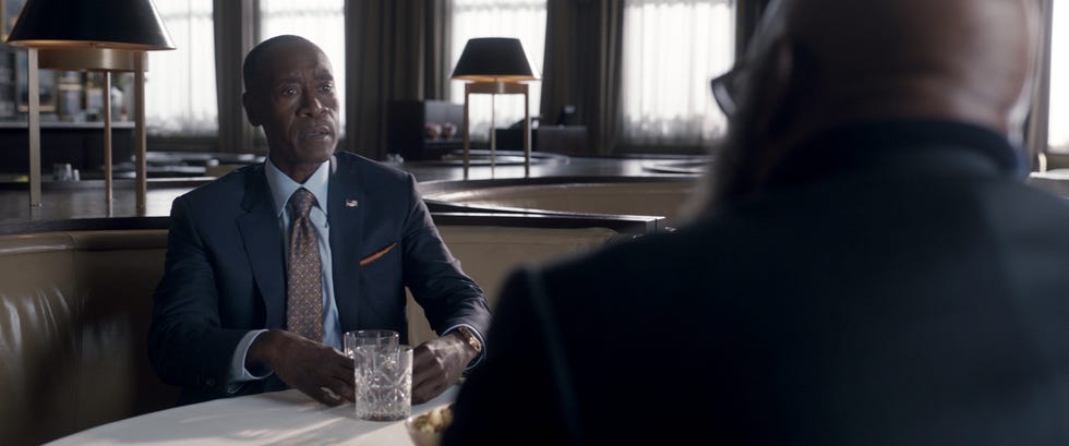 don cheadle, invasi rahasia