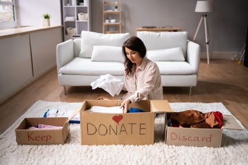 donating decluttering and cleaning up wardrobe tips expert clear out advice