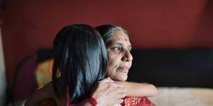 donne isolate nella foresta durante le mestruazioni succede in india