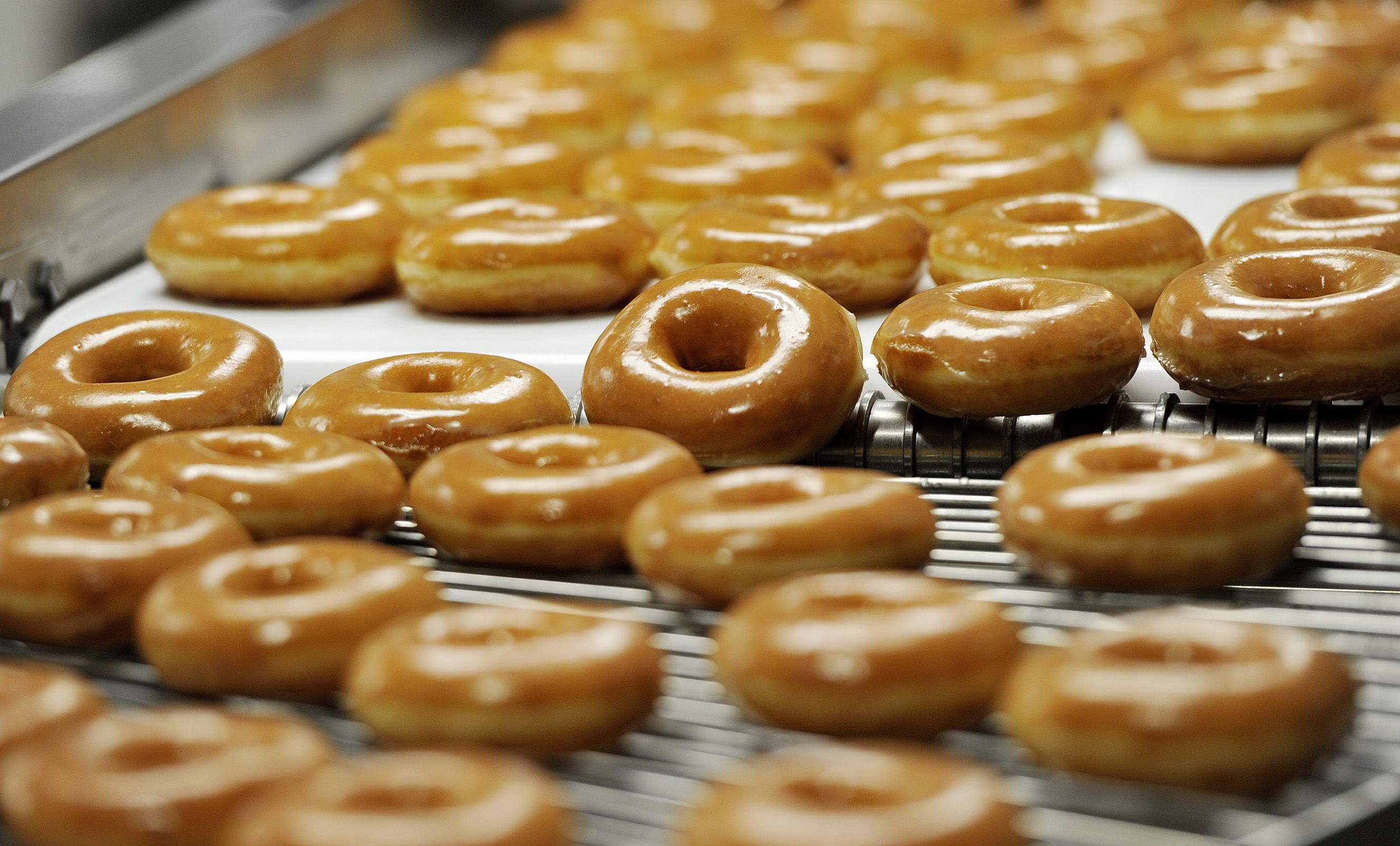 8 Reasons Why You Should Never Ever Eat Donuts