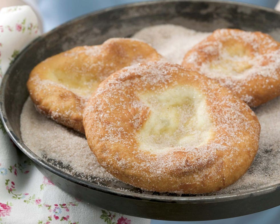 Donuts rellenos de crema bávara