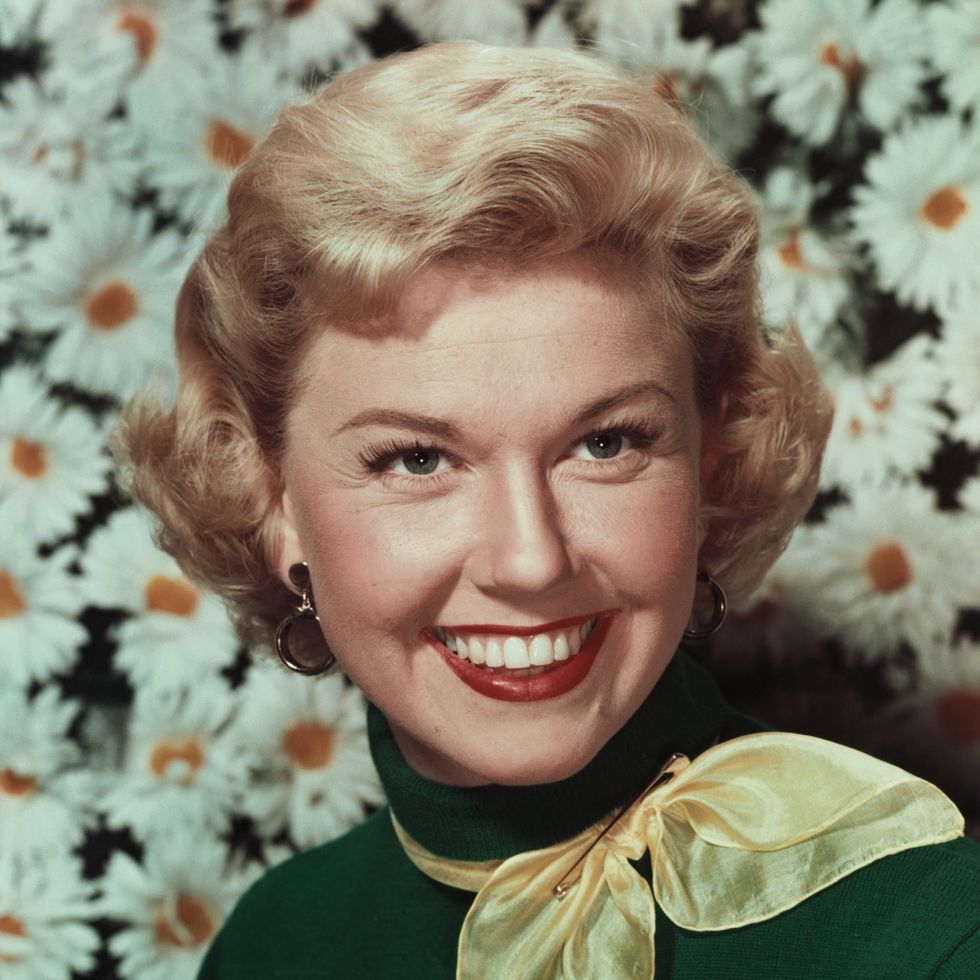 doris day with daises