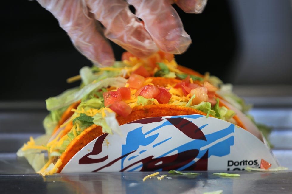 new taco bell on boston university's campus