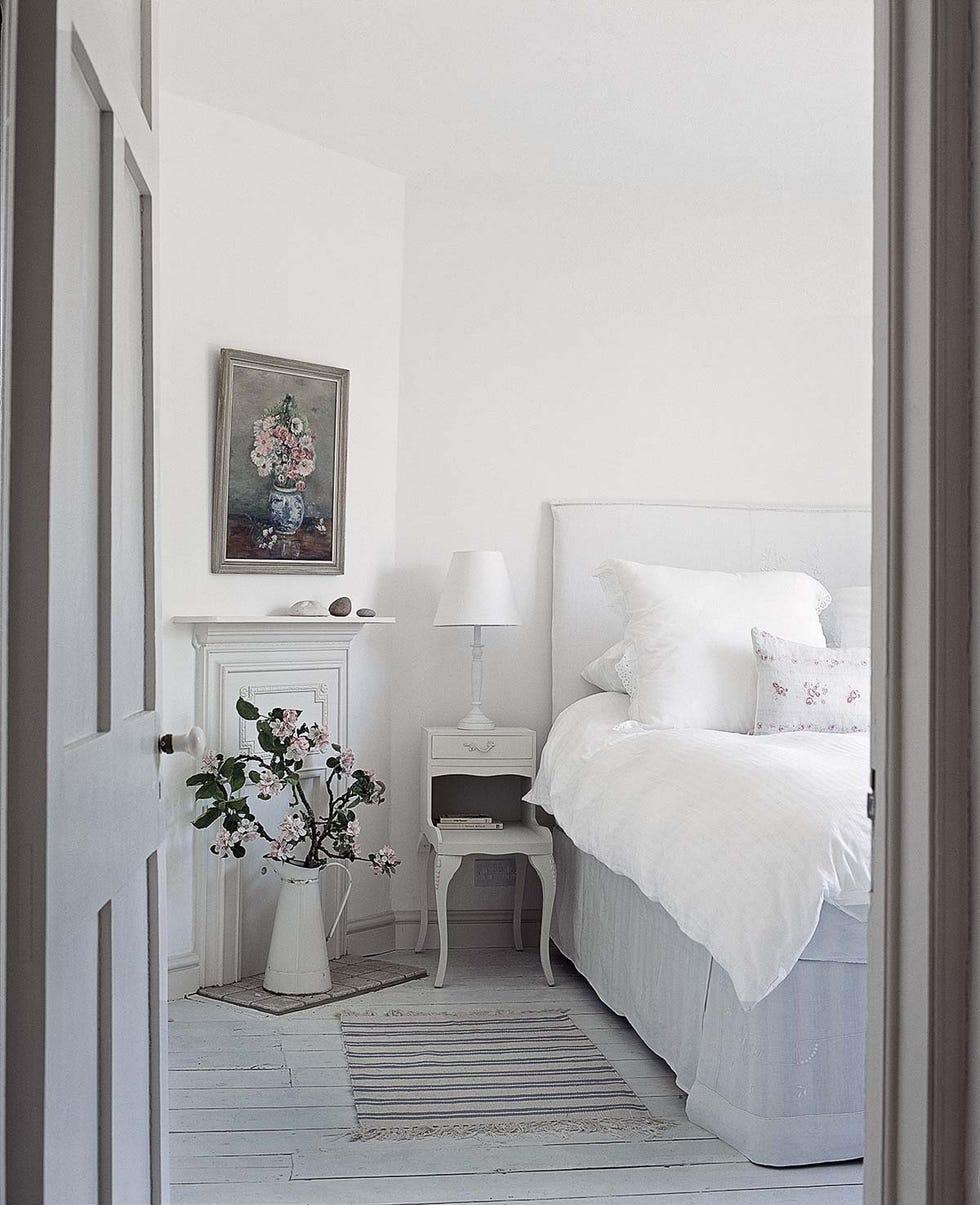 Dormitorio blanco chic 