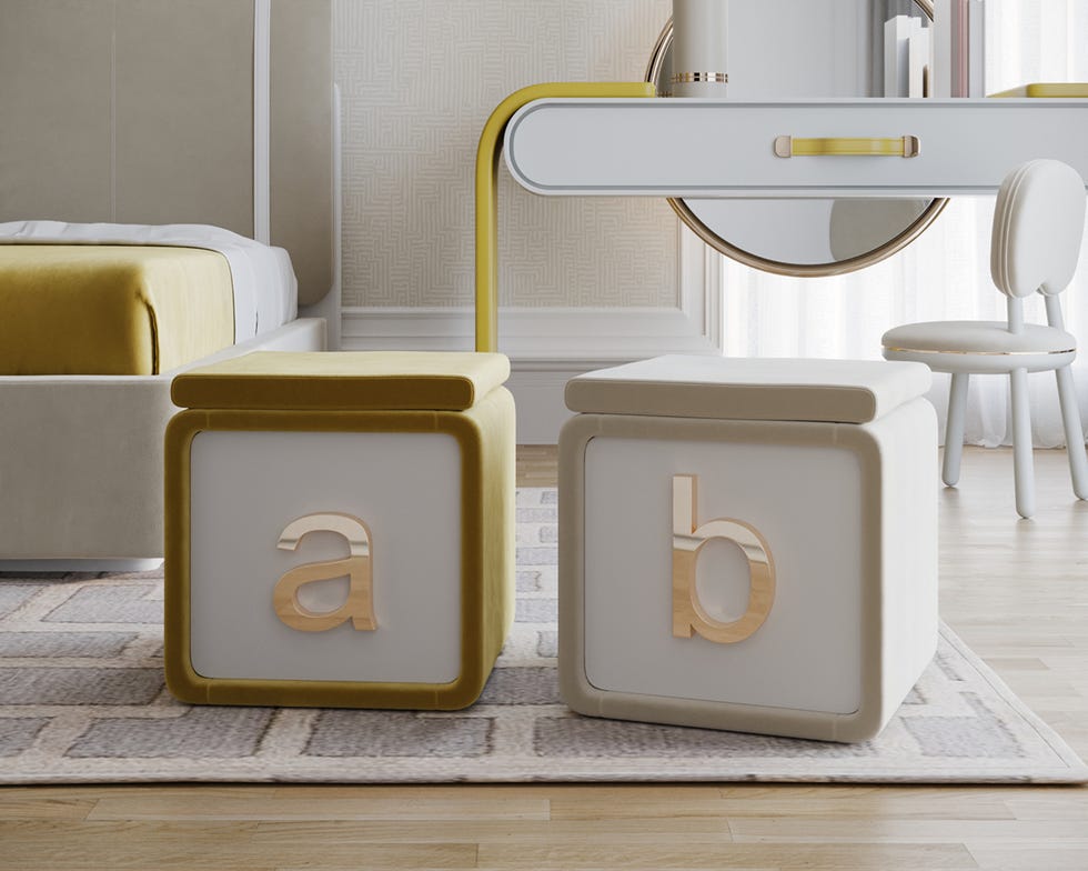 un dormitorio infantil en estilo art déco con taburetes