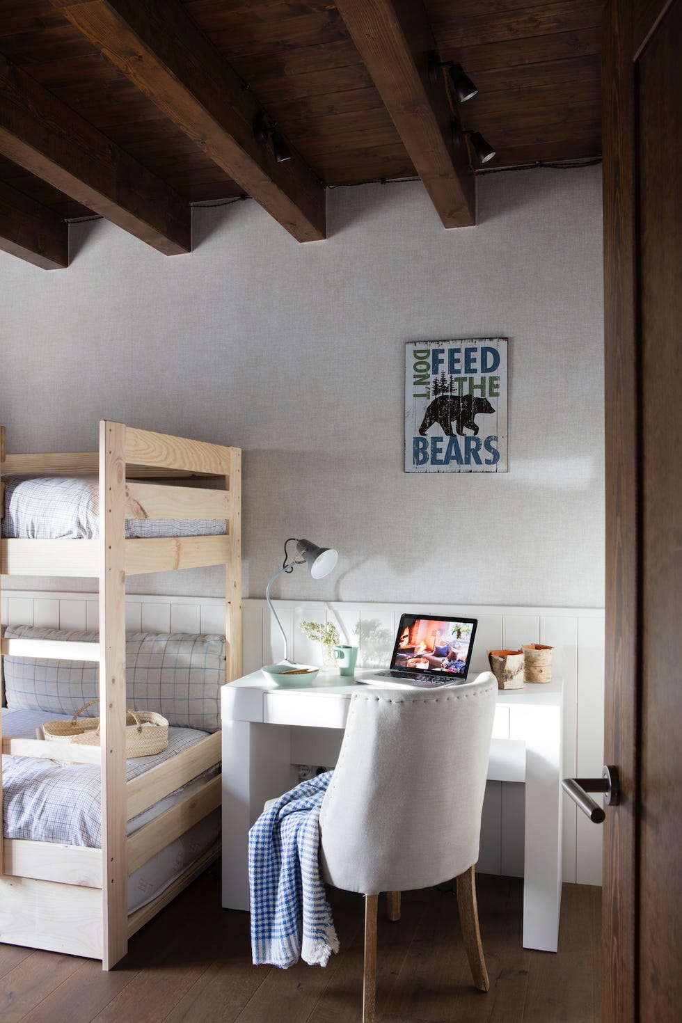 casa duplex familiar estilo rústico  cerdaña cataluña
