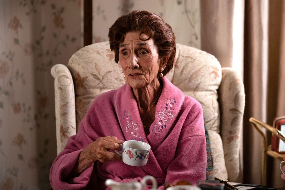 dot cotton returns to eastenders