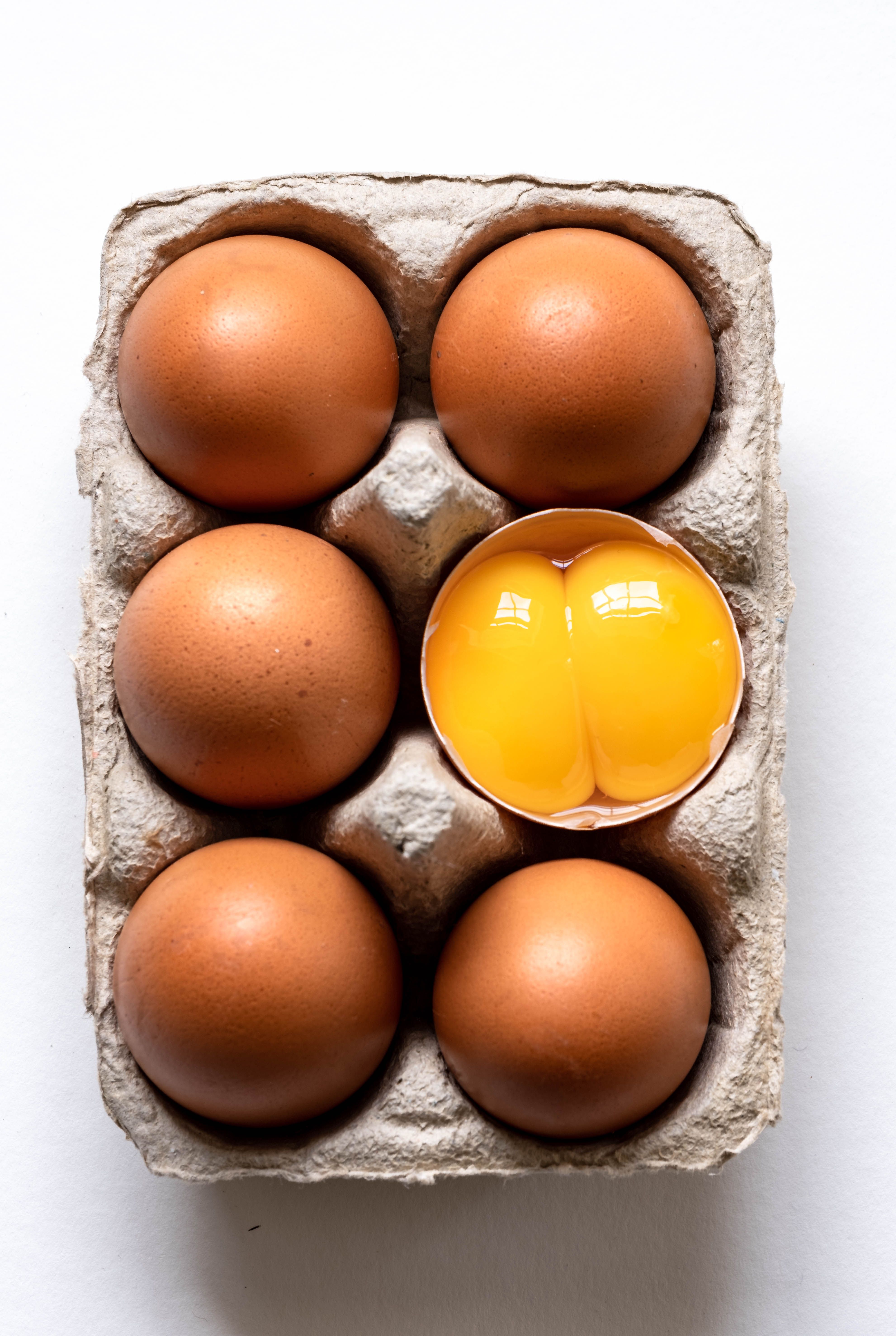 二黄卵 double_egg01.jpg
