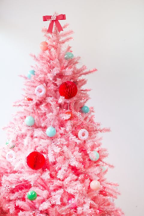christmas tree decorations pink