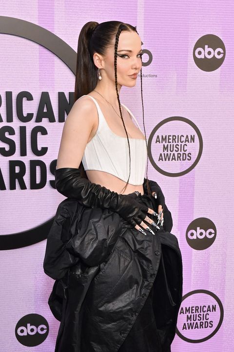2022 american music awards arrivals