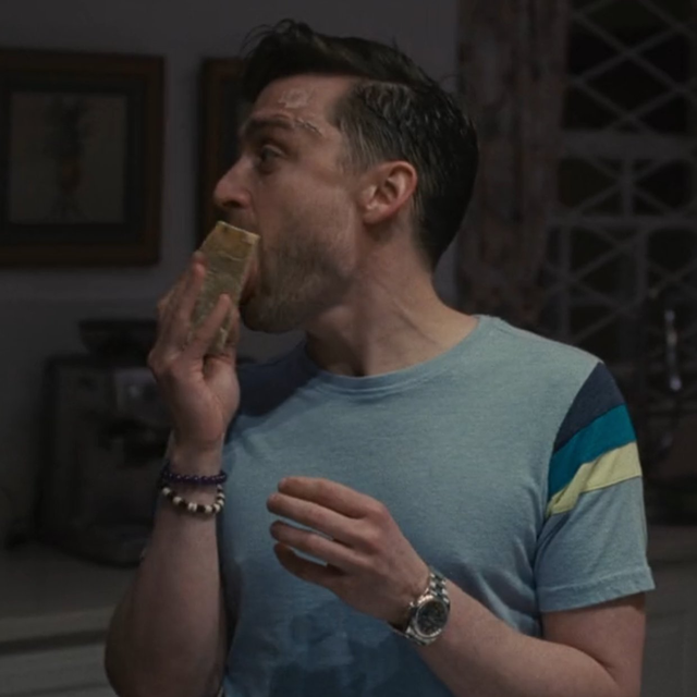 kieron culkin as roman roy licking a peters cheese in the succession finale