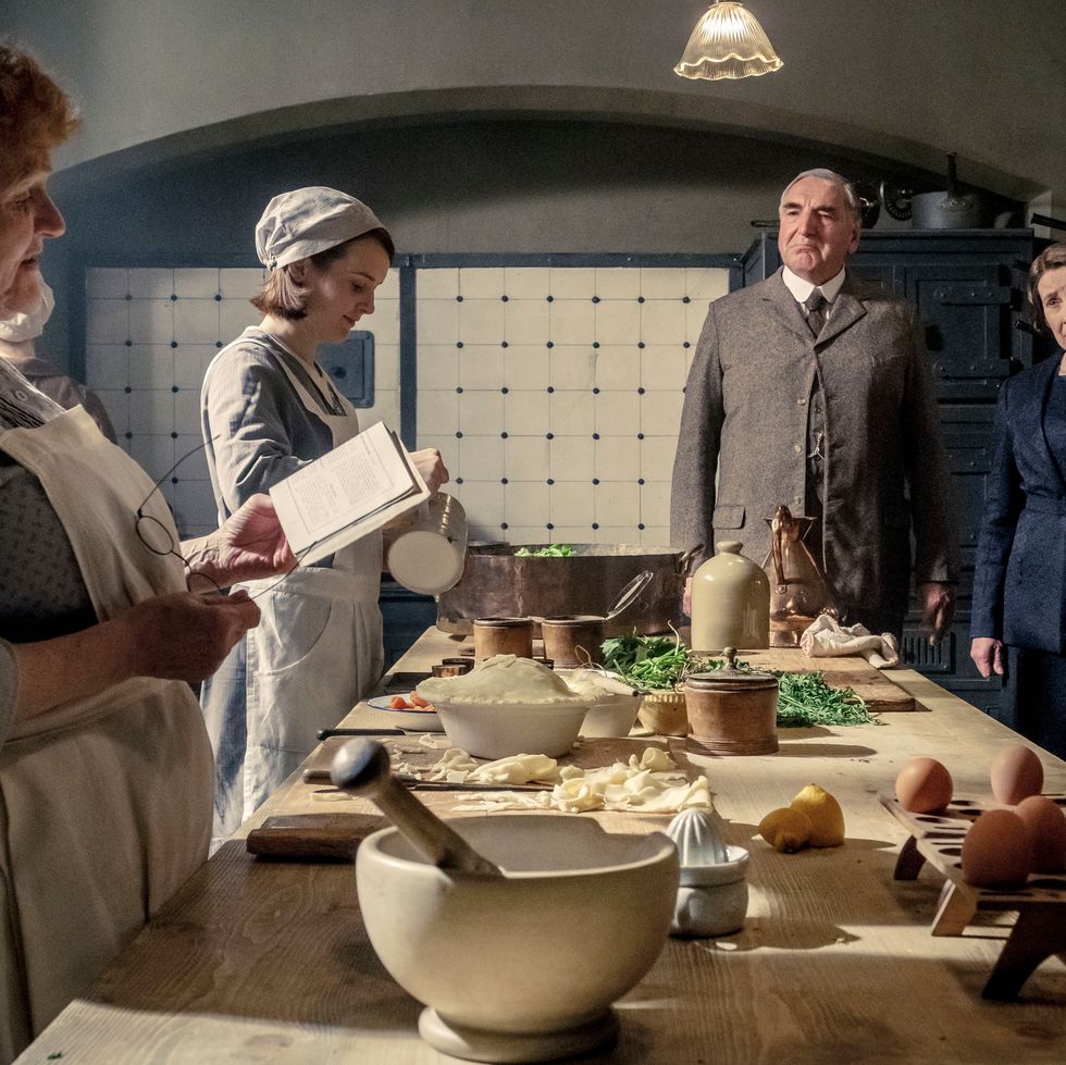 editorial use only no book cover usage mandatory credit photo by jaap buitendijkfocuskobalshutterstock 10418433w lesley nicol as mrs patmore, sophie mcshera as daisy mason, jim carter as mr carson and phyllis logas as mrs hughes downton abbey film 2019 the continuing story of the crawley family, wealthy owners of a large estate in the english countryside in the early 20th century