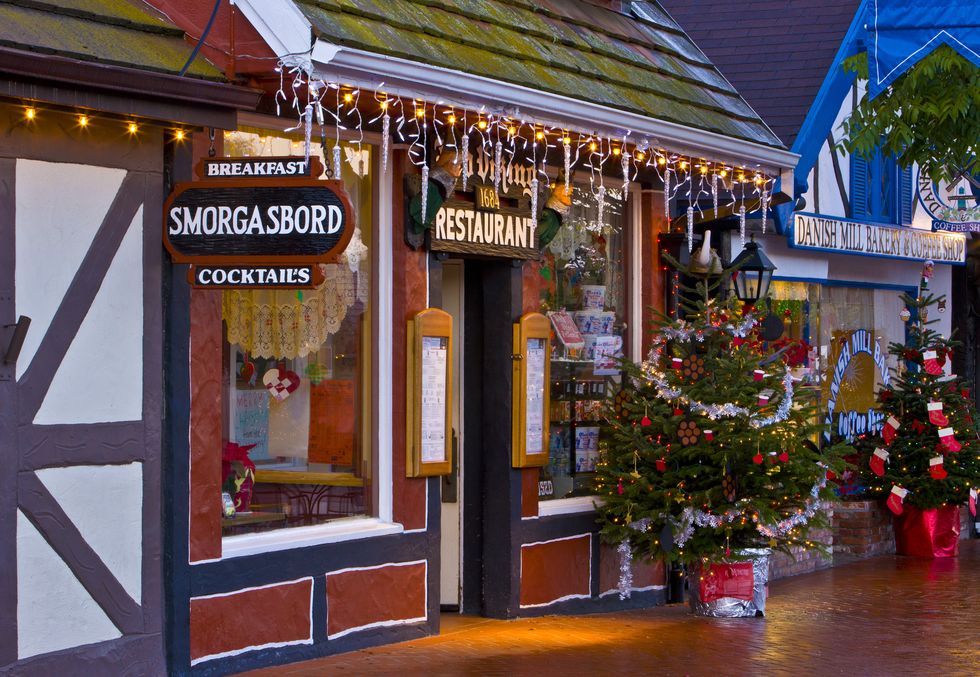 best christmas towns in usa california
