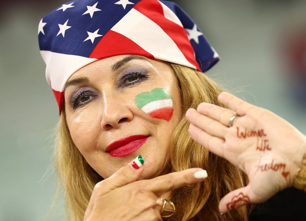 世界盃場邊小故事5  解放伊朗女性自由！
