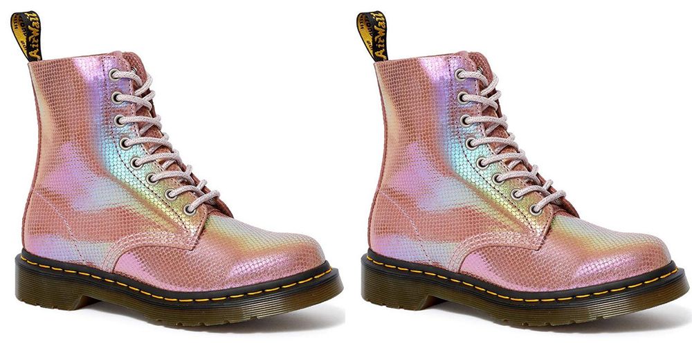 Dr martens store pink holographic