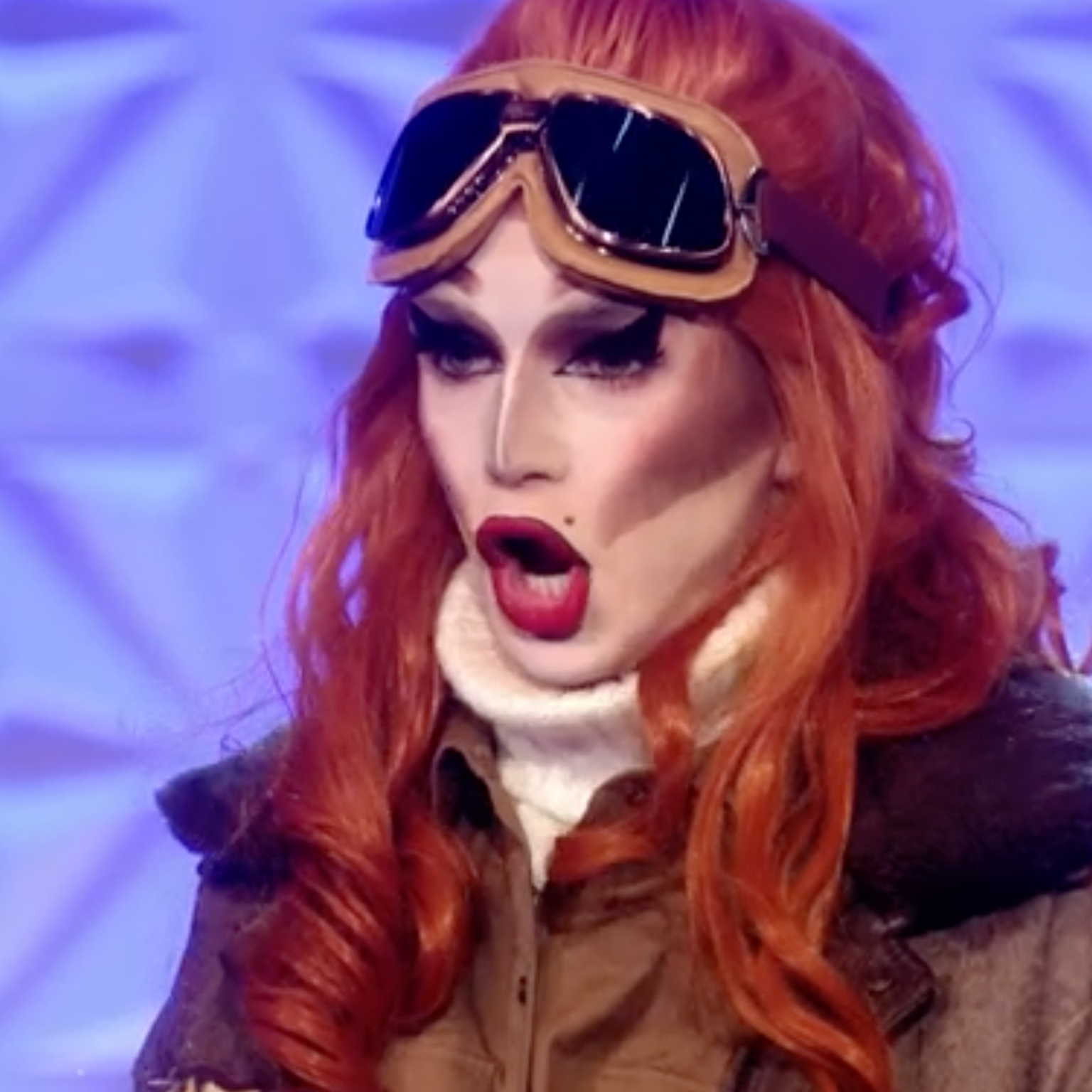 Interview with Scaredy Kat of Ru Paul's Drag Race - Shy, Strange, Manic