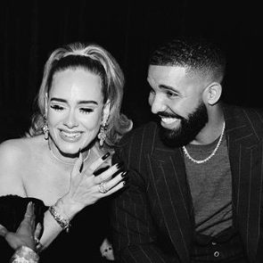 adele attended drake's birthday party and she looked 🔥🔥