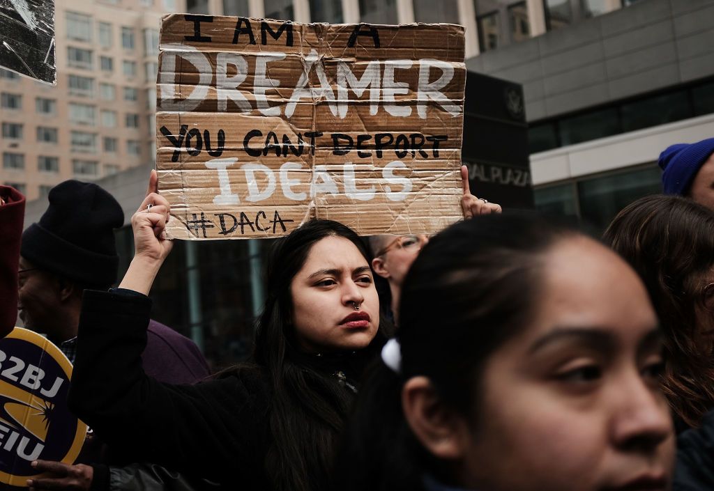 800,000 Dreamers Are Still In Risk Of Deportation