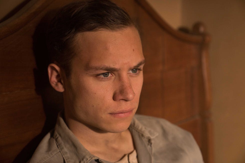 Dreamlands Finn Cole Learned So Much From Margot Robbie 6560