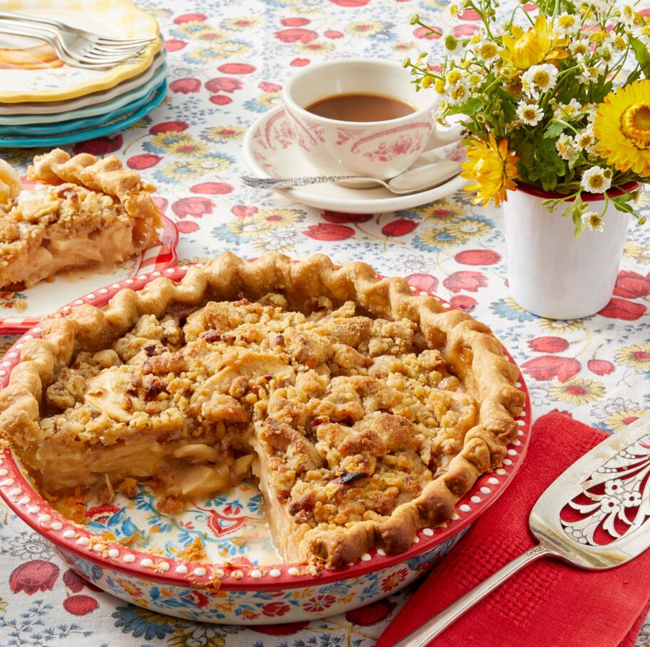 Dreamy Apple Pie Recipe - How to Make Apple Pie