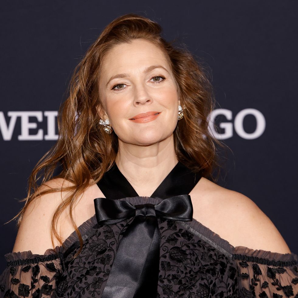 Drew Barrymore's Viral Kitchen Renovation: See Photos