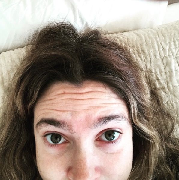 Drew Barrymore goes makeup free in Instagram selfie