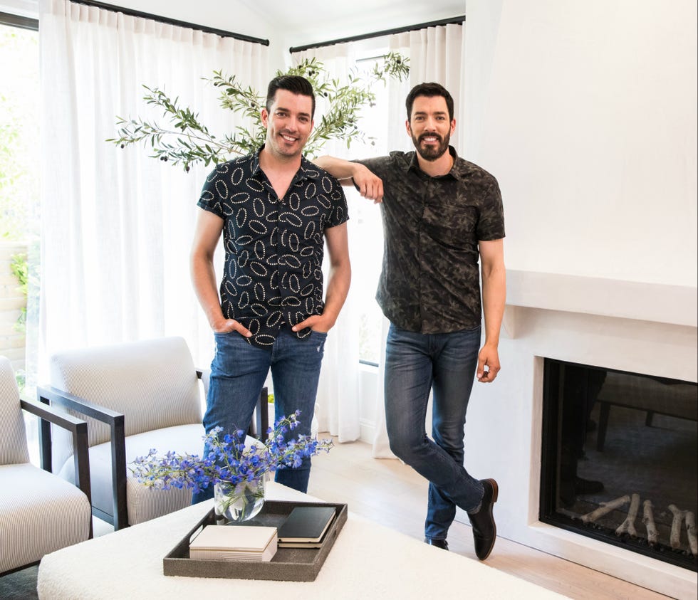 drew and jonathan scott celebrity IOU