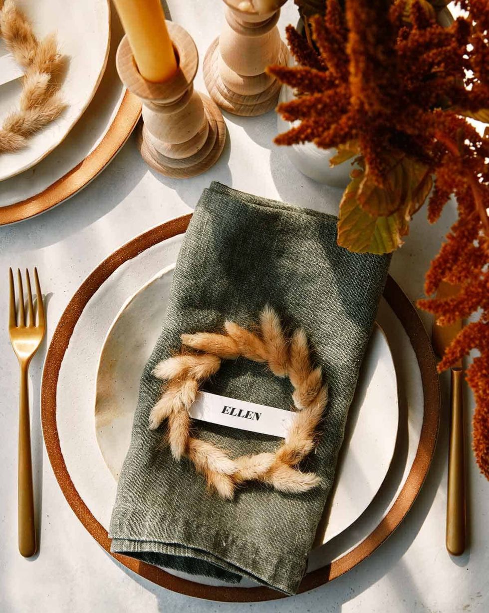 dried bunny tail grass wreaths thanksgiving place cards