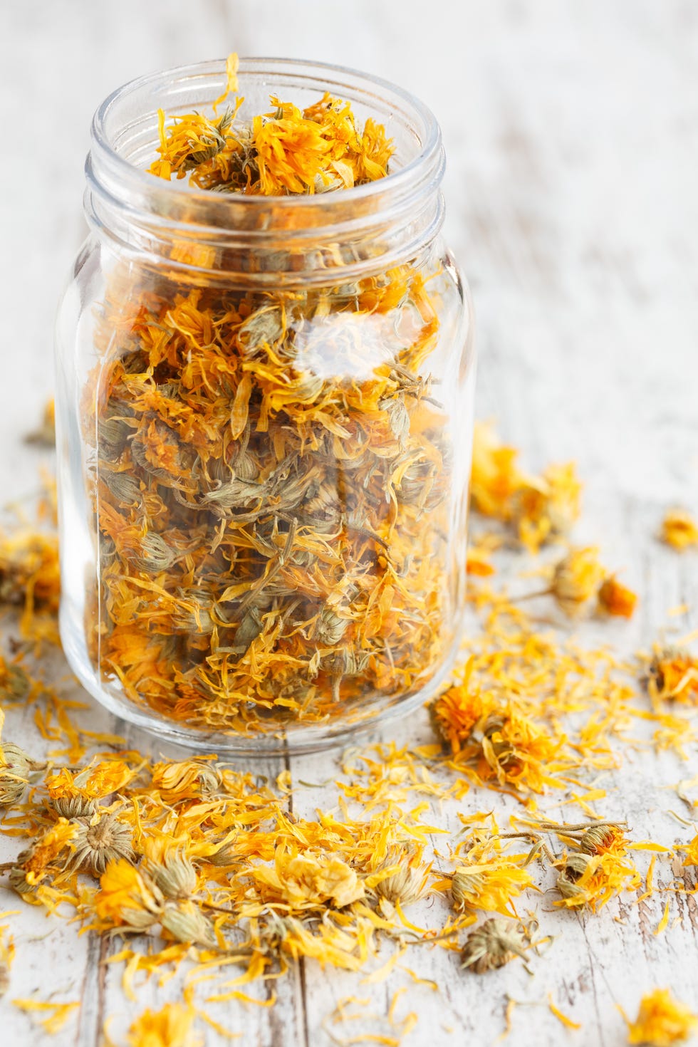 dried calendula flowers