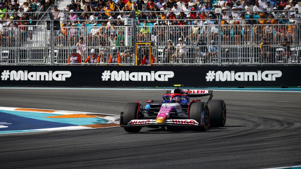 preview for Resumen en vídeo de la carrera del Gran Premio de Miami de Fórmula 1 de 2024