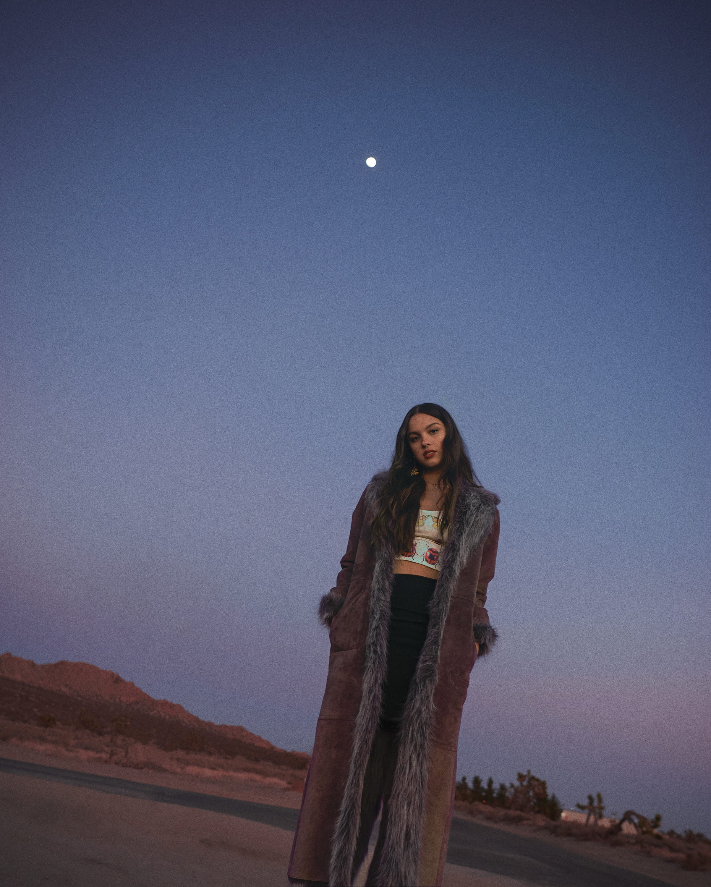 Una Vez Mas: Malu Trevejo'S Unreleased Music Video Surfaces - qf1chky