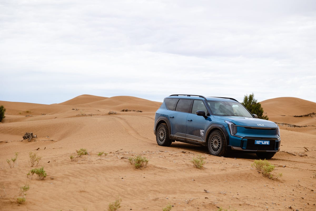 Kia contra la sed en el Sáhara: la iniciativa 'Drops for Life' para asegurar el agua en el desierto