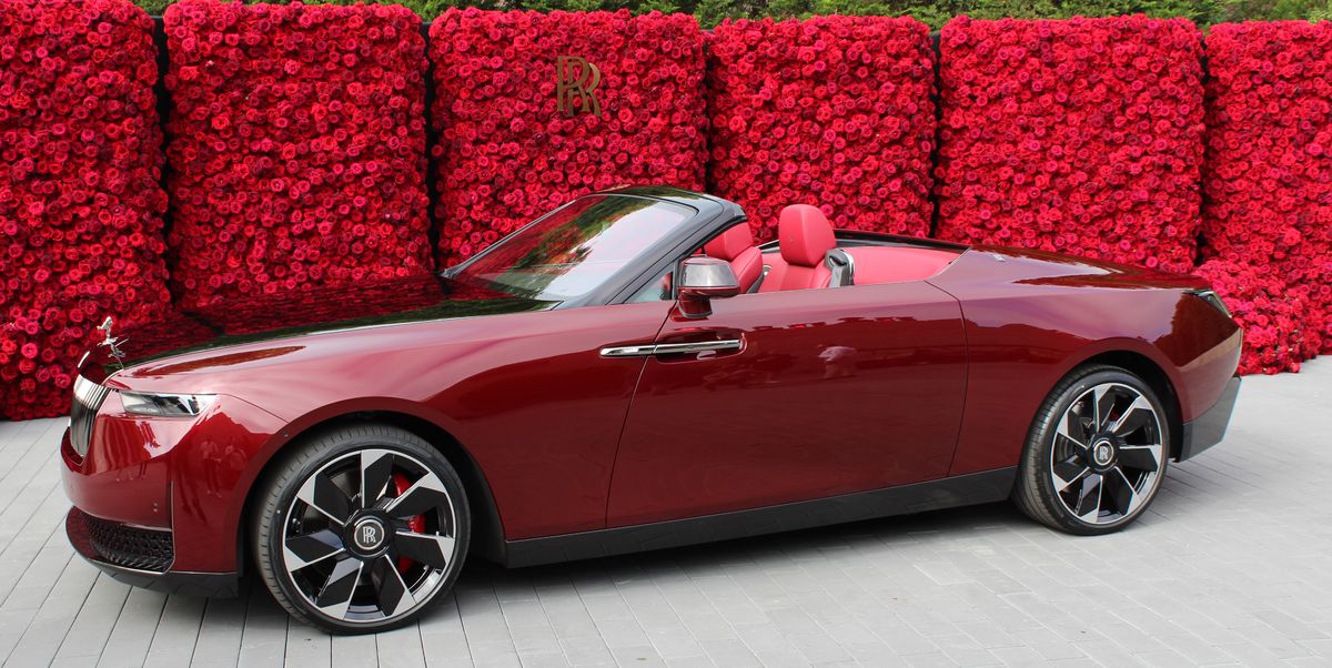 Rolls-Royce Droptail Is an Extravagant Two-Seat Roadster