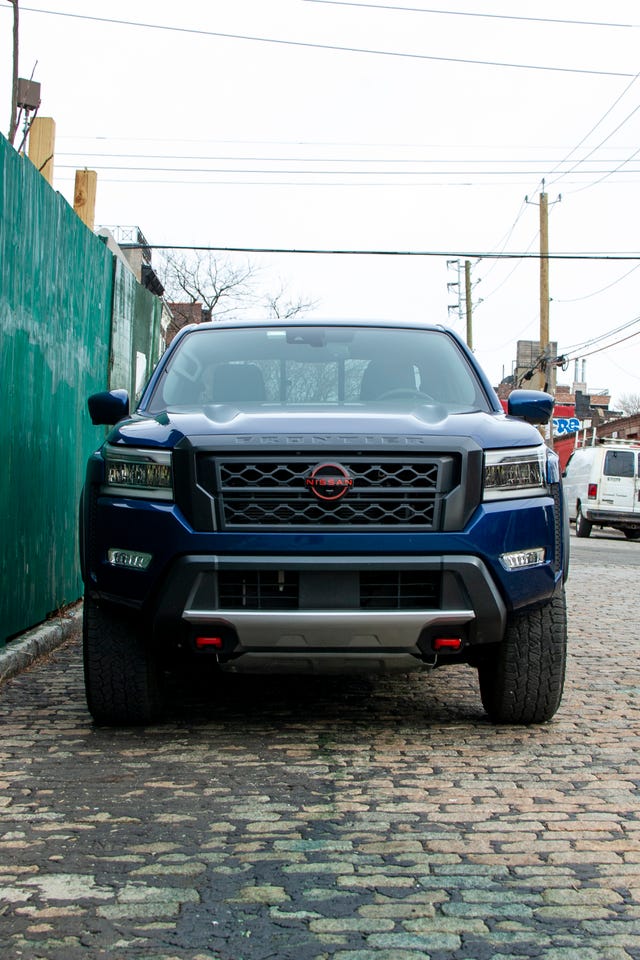 2022 Nissan Frontier Makes Something Great From Old Parts