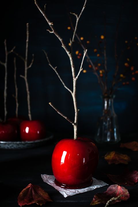 candied red apple