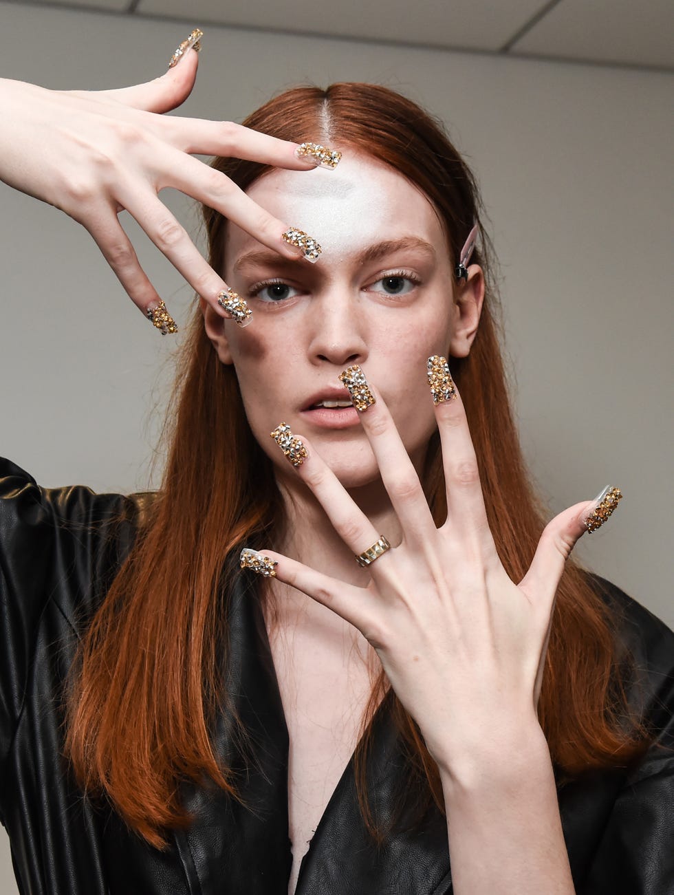 2020 Nail Trends: The Cute, The Edgy, and The Weird – طين Times