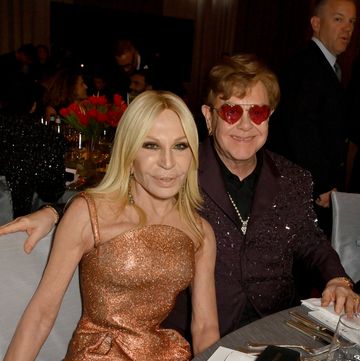 west hollywood, california march 12 l r donatella versace and elton john attend the elton john aids foundations 31st annual academy awards viewing party on march 12, 2023 in west hollywood, california photo by david m benettgetty images for elton john aids foundation