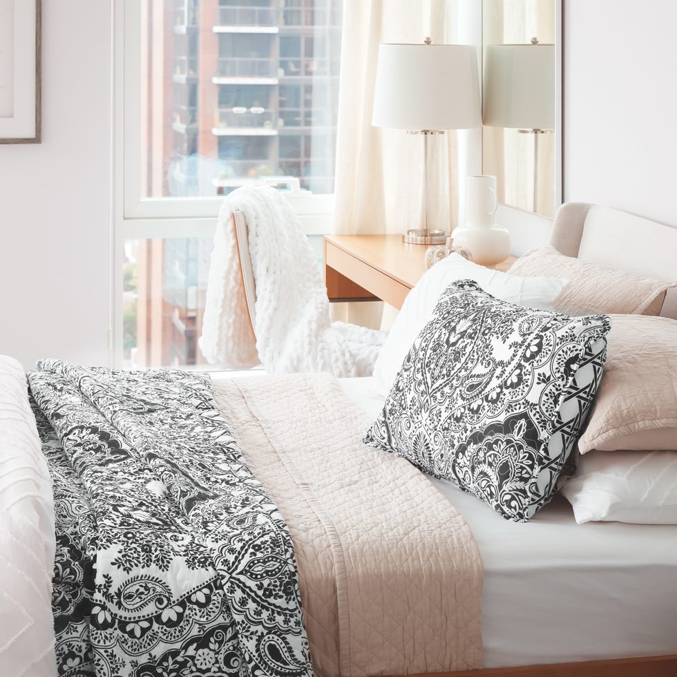 cozy apartment bedroom
